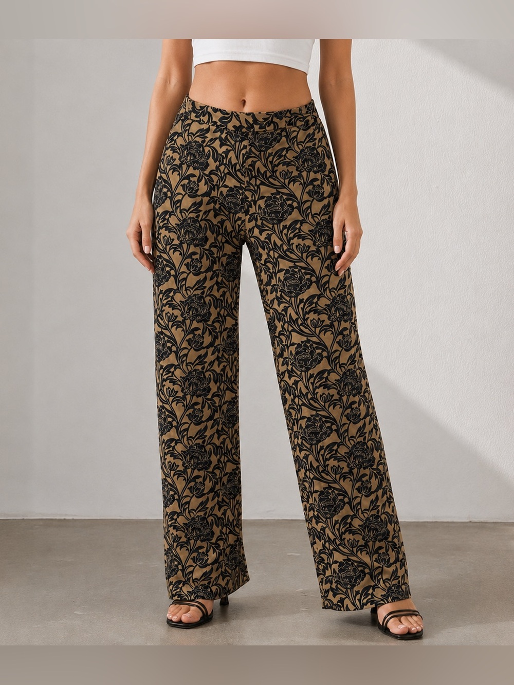 Worthington Womens Pants Ankle Tan Black Floral Mid Rise 8 New